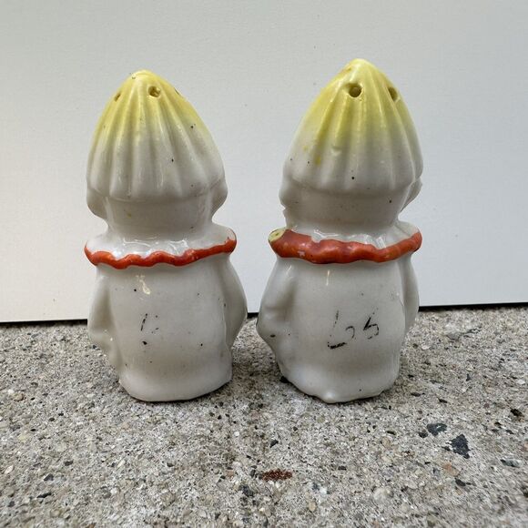 Vintage Sad Circus Clown Ceramic Salt Pepper Shakers Japan 2.5" Polka Dot - Picture 2 of 10